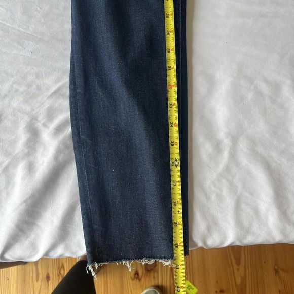 NWT J.Crew‎ Dark Wash Slim Fit Frayed Hem Womens Jeans Size 36 - Picture 5 of 6